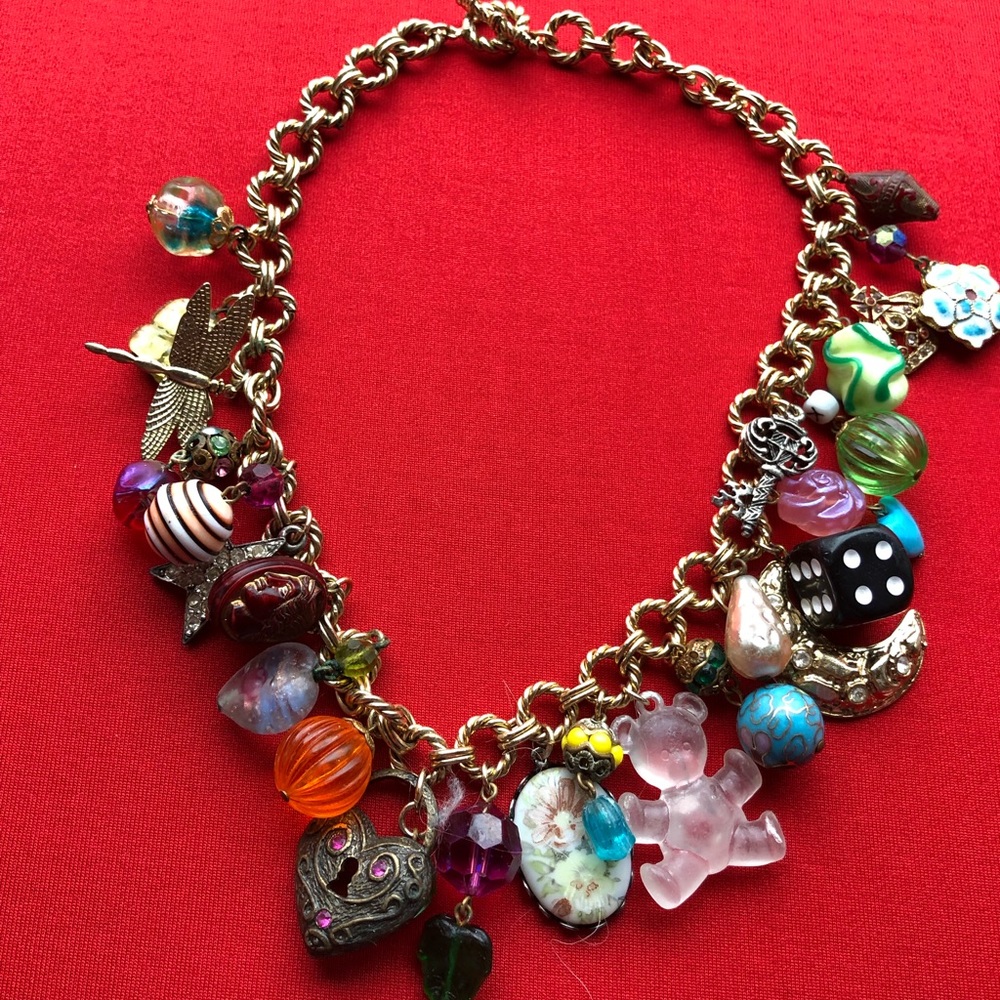 🟡 Vintage Graziano Charm Necklace